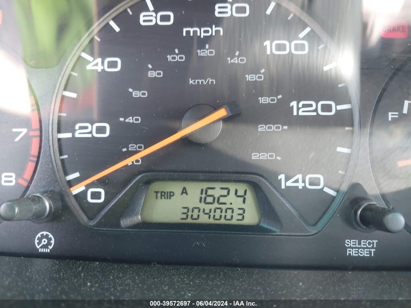 2004 Honda Odyssey Lx VIN: 5FNRL18504B124541 Lot: 39572697