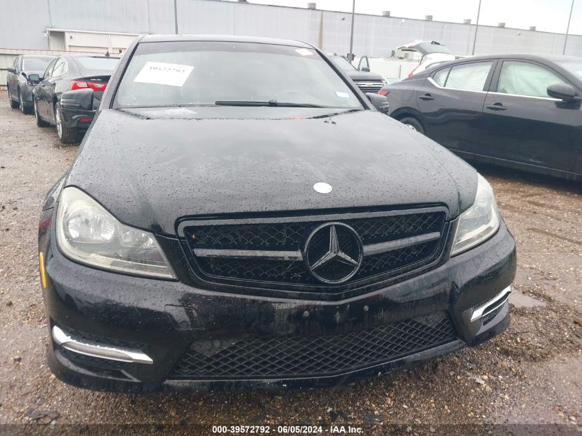 2012 Mercedes-Benz C 250 Luxury/Sport VIN: WDDGF4HB8CA640939 Lot: 39572792