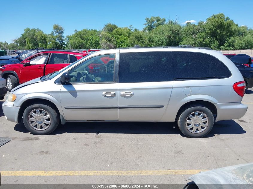 2003 Dodge Grand Caravan Sport VIN: 2D4GP44363R138564 Lot: 39572806