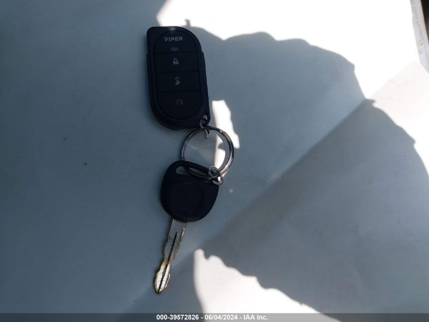 2003 Chevrolet Tahoe Ls VIN: 1GNEC13TX3R210301 Lot: 39572826