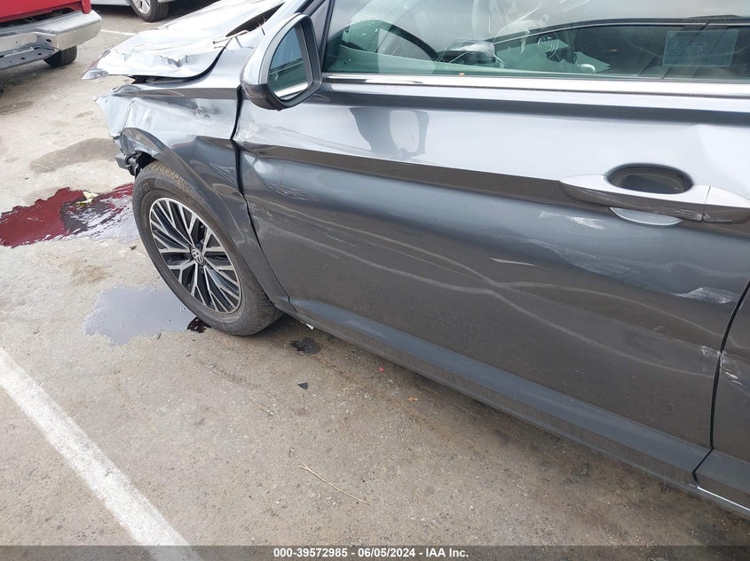 2019 Volkswagen Jetta 1.4T R-Line/1.4T S/1.4T Se VIN: 3VWCB7BU6KM153625 Lot: 39572985