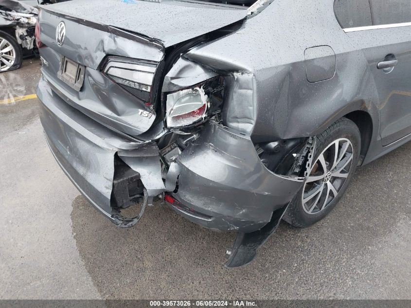 2017 Volkswagen Jetta 1.4T Se VIN: 3VWDB7AJ4HM358235 Lot: 39573026