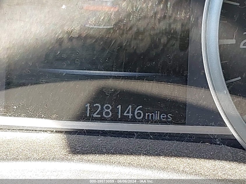 2018 Nissan Sentra S VIN: 3N1AB7AP3JY235649 Lot: 39573059