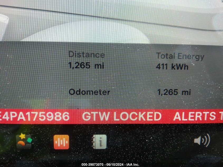 2023 Tesla Model Y Awd/Long Range Dual Motor All-Wheel Drive VIN: 7SAYGDEE4PA175986 Lot: 39573070