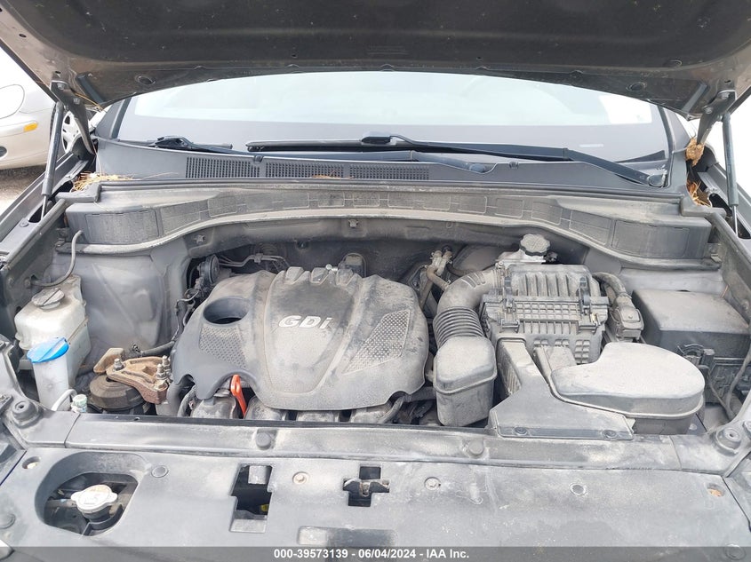 2015 Hyundai Santa Fe Sport 2.4L VIN: 5XYZUDLBXFG248890 Lot: 39573139