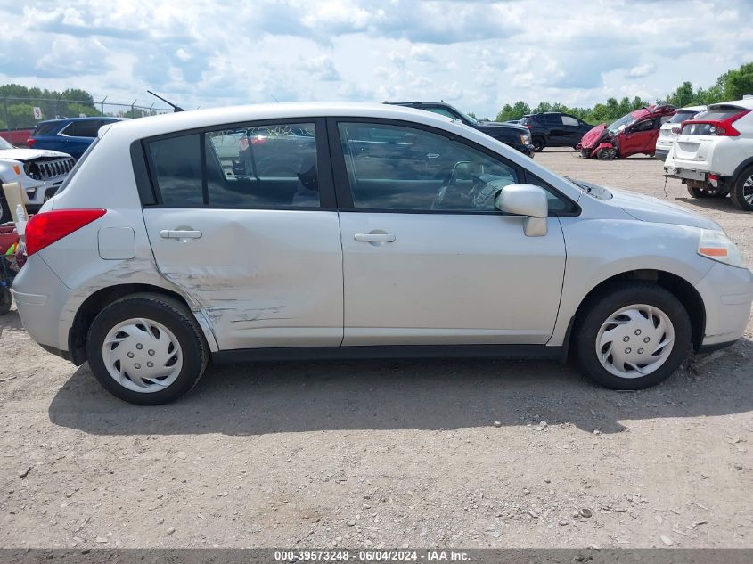 2009 Nissan Versa 1.8S VIN: 3N1BC13E29L355297 Lot: 39573248