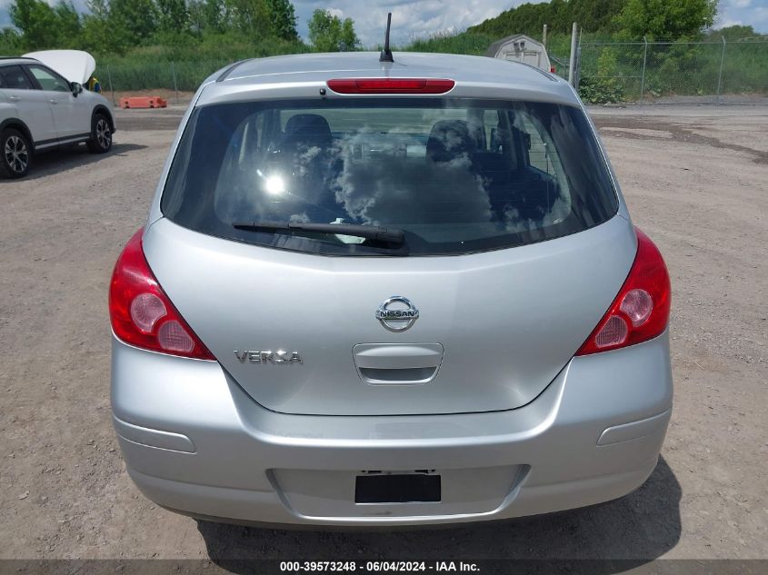 2009 Nissan Versa 1.8S VIN: 3N1BC13E29L355297 Lot: 39573248
