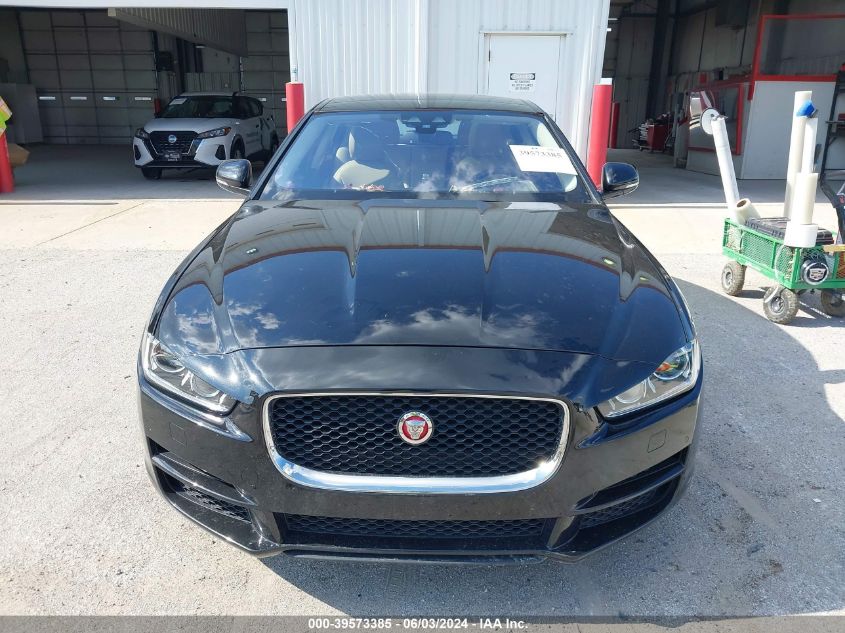 2018 Jaguar Xe 25T Premium VIN: SAJAJ4FX7JCP19938 Lot: 39573385