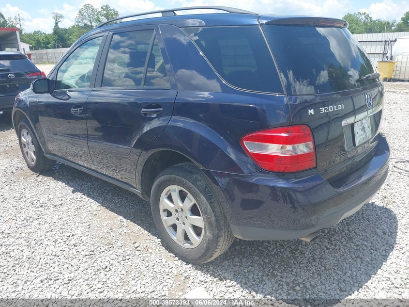 2007 Mercedes-Benz Ml 320 Cdi 4Matic VIN: 4JGBB22EX7A169871 Lot: 39573393