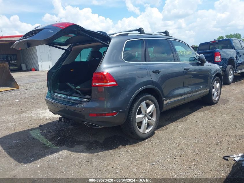 2012 Volkswagen Touareg Tdi Lux VIN: WVGEK9BP7CD005882 Lot: 39573420