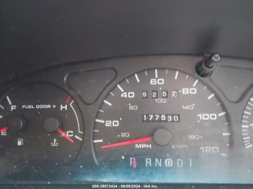 2001 Ford Taurus Lx VIN: 1FAFP52U61A176538 Lot: 39573434