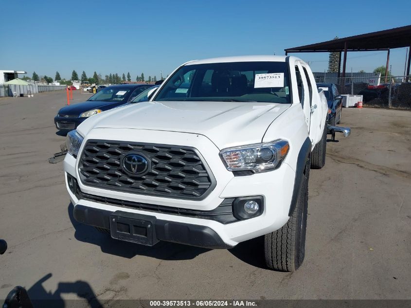 2023 Toyota Tacoma Double Cab/Sr/Sr5/Trail/T VIN: 3TMCZ5AN0PM640114 Lot: 39573513