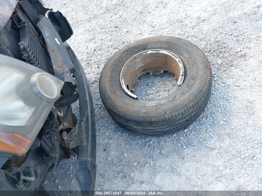 2013 Nissan Xterra S VIN: 5N1AN0NU8DN810563 Lot: 39573547