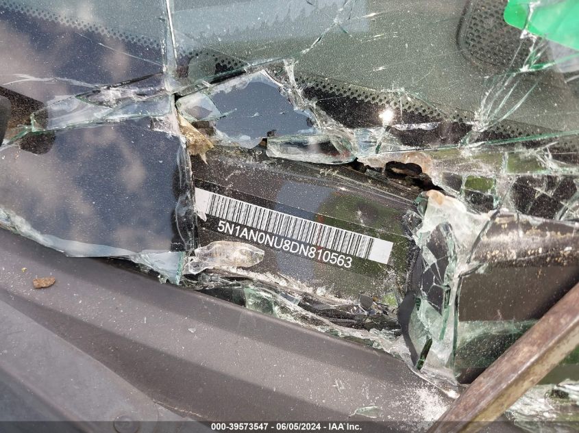 2013 Nissan Xterra S VIN: 5N1AN0NU8DN810563 Lot: 39573547