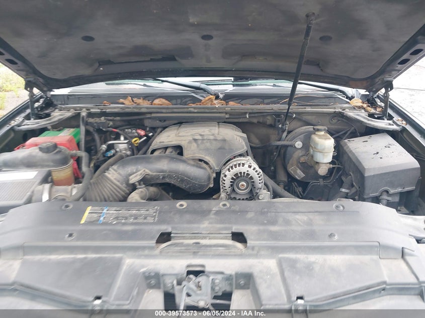 2007 Chevrolet Tahoe Ls VIN: 1GNFC13J37R147762 Lot: 39573573