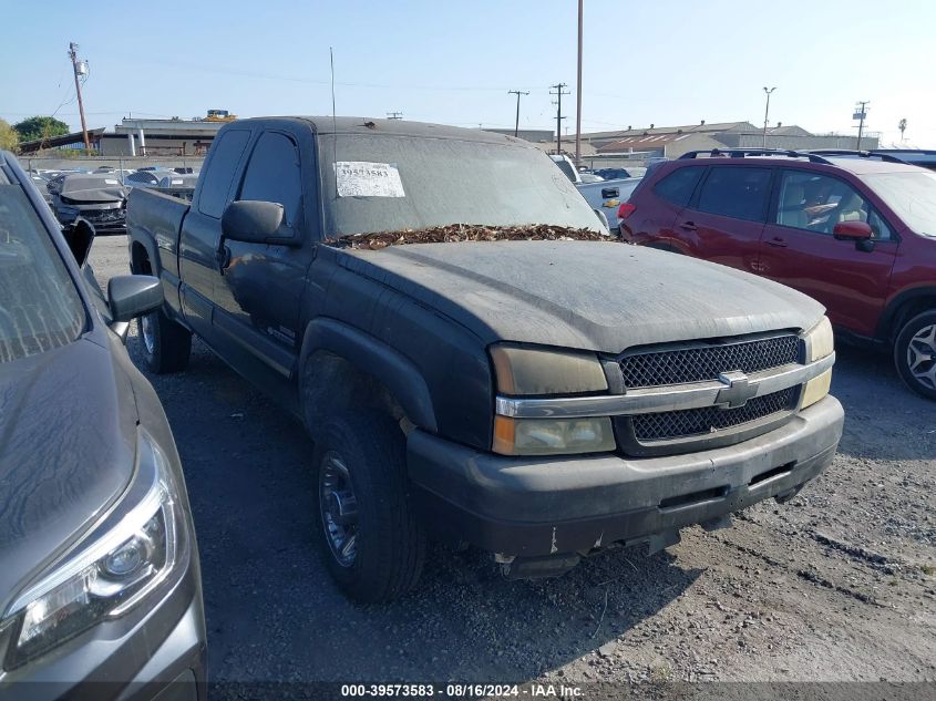 2003 Chevrolet Silverado 2500Hd C2500 Heavy Duty VIN: 1GCHC29183E155825 Lot: 39573583