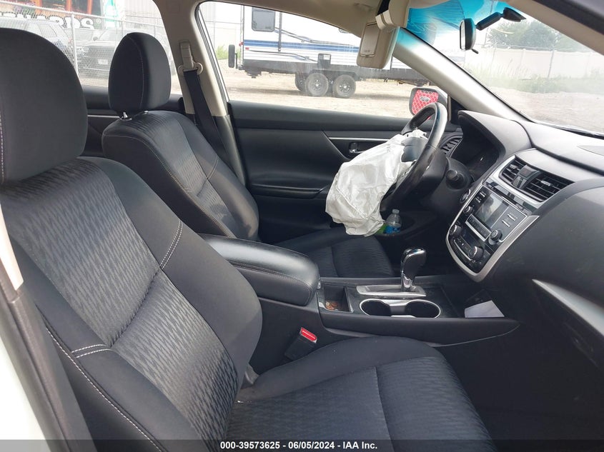 VIN 1N4AL3AP8JC173215 2018 NISSAN ALTIMA 2.5/S/SV/SL/SR