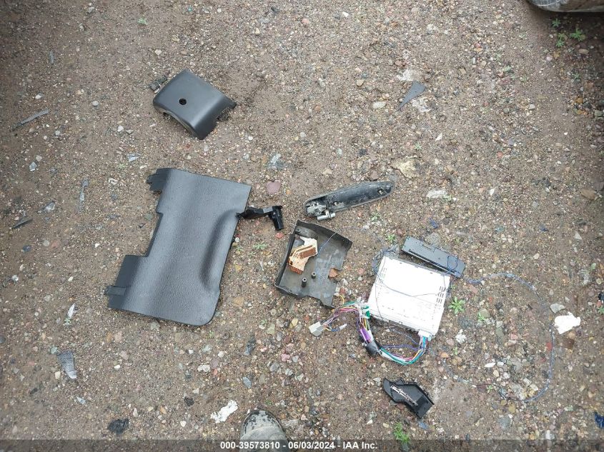 2003 Dodge Ram 1500 Slt/Laramie/St VIN: 1D7HU18D13S332435 Lot: 39573810