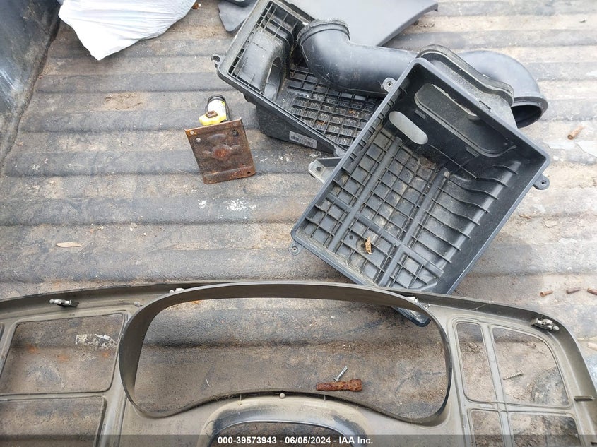 2006 Chevrolet Silverado 1500 Work Truck VIN: 3GCEC14X56G225819 Lot: 39573943