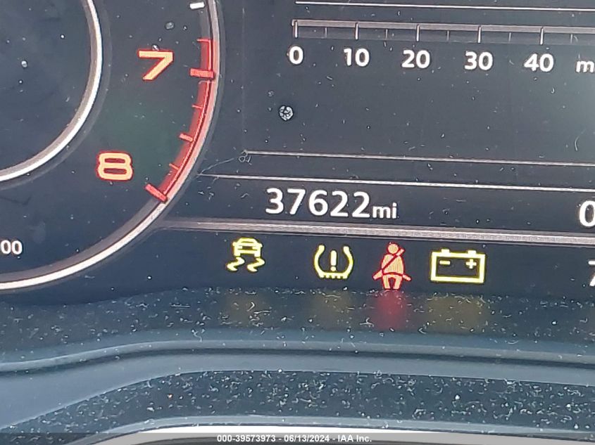 2018 Audi Q5 2.0T Premium/2.0T Tech Premium VIN: WA1BNAFY4J2063647 Lot: 39573973