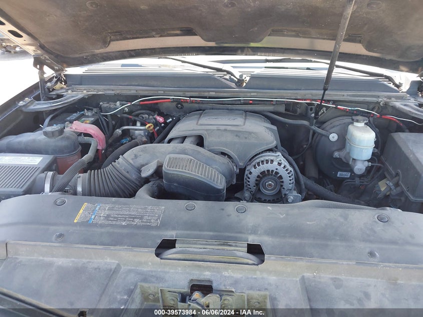 2007 Chevrolet Tahoe Ltz VIN: 1GNFC13087J401939 Lot: 39573984