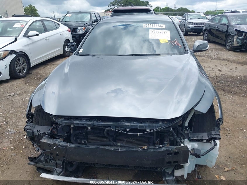 2018 INFINITI Q50 3.0T LUXE - JN1EV7AR3JM431975