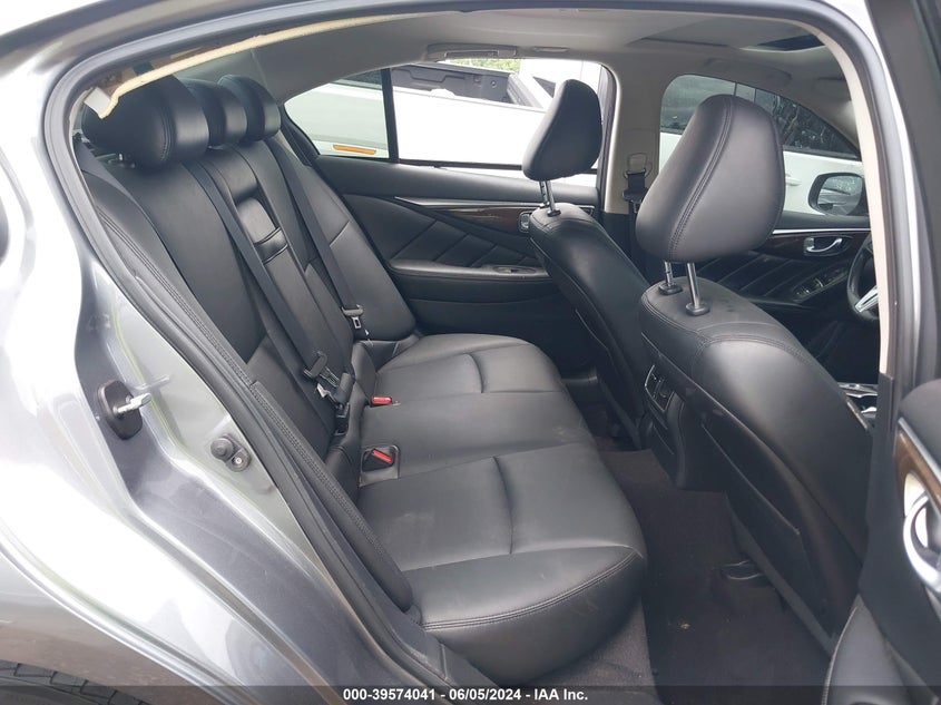 2018 INFINITI Q50 3.0T LUXE - JN1EV7AR3JM431975