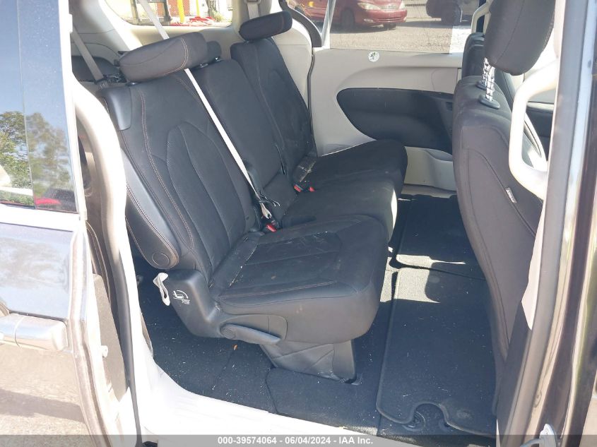 2018 Chrysler Pacifica Touring Plus VIN: 2C4RC1FGXJR271552 Lot: 39574064