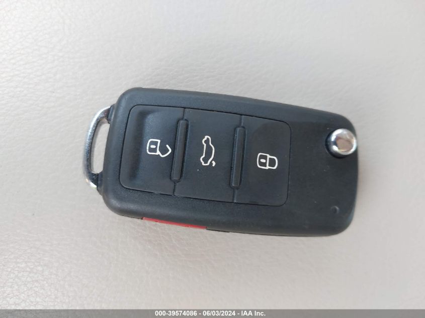 2016 Volkswagen Passat 1.8T Se VIN: 1VWBS7A33GC061529 Lot: 39574086