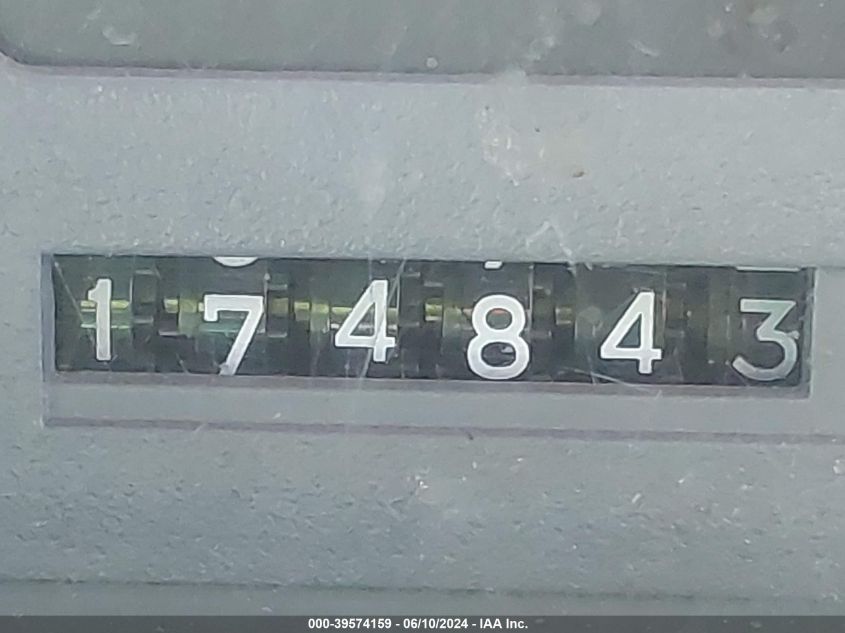 1992 GMC Sonoma VIN: 1GTCS14R8N8510773 Lot: 39574159