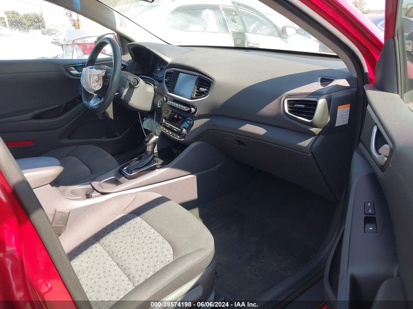 2019 Hyundai Ioniq Hybrid Blue VIN: KMHC65LC2KU167515 Lot: 39574198