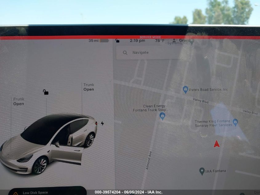 2018 Tesla Model 3 Long Range/Performance VIN: 5YJ3E1EB1JF084301 Lot: 39574204