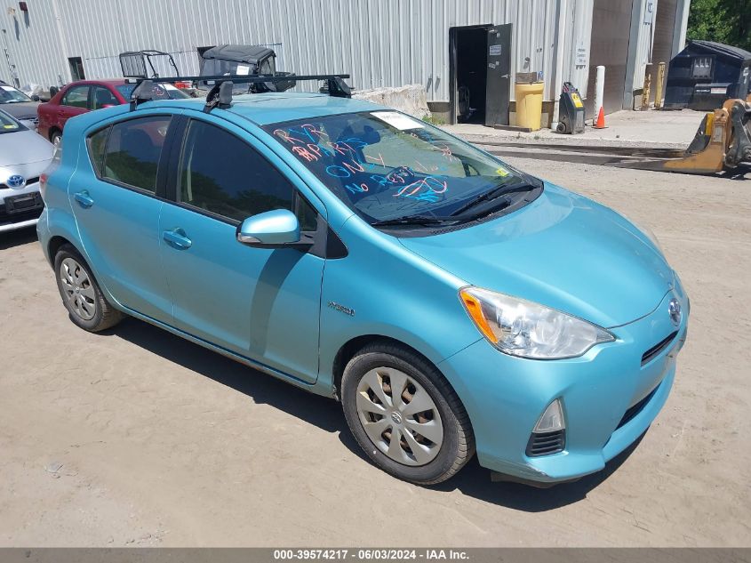 2013 Toyota Prius C Two VIN: JTDKDTB36D1042288 Lot: 39574217