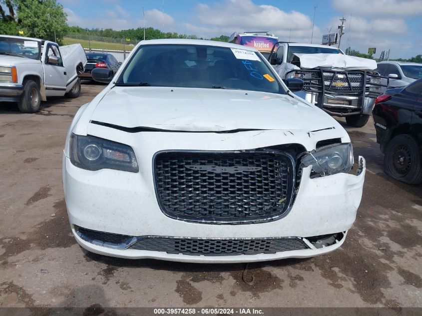 2019 Chrysler 300 Touring VIN: 2C3CCAAG4KH738733 Lot: 39574258