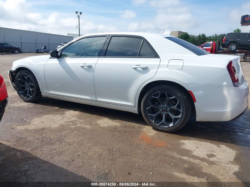 2C3CCAAG4KH738733 2019 Chrysler 300 Touring