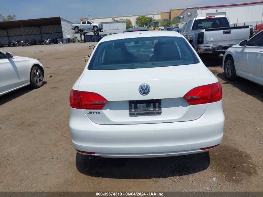 2014 Volkswagen Jetta 2.0L S VIN: 3VW2K7AJ2EM322529 Lot: 39574319