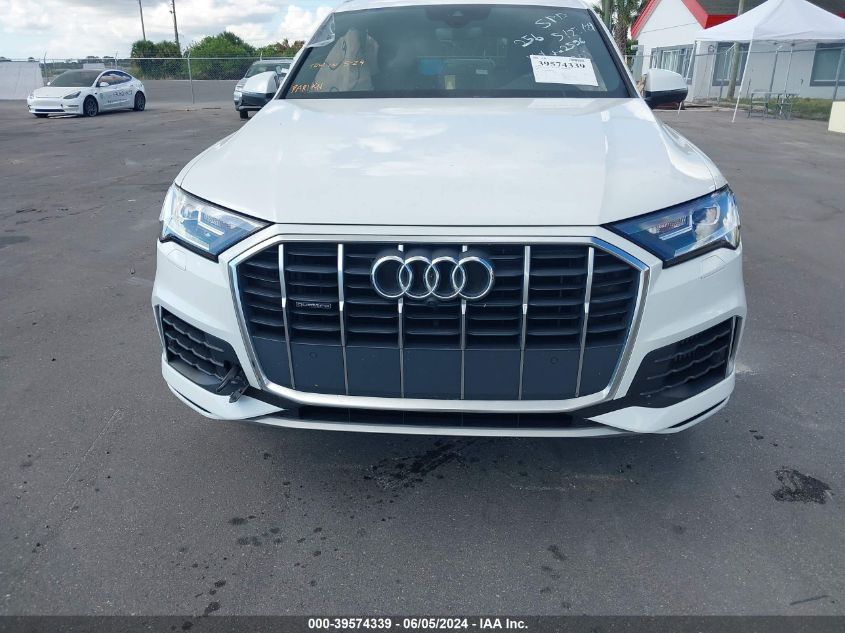 2021 Audi Q7 Premium 55 Tfsi Quattro Tiptronic VIN: WA1AXAF78MD022556 Lot: 39574339