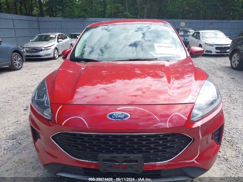 2021 Ford Escape Se VIN: 1FMCU0G64MUA25747 Lot: 39574408