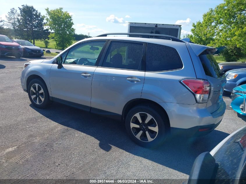 2017 Subaru Forester 2.5I Premium VIN: JF2SJAGC4HH500527 Lot: 39574446