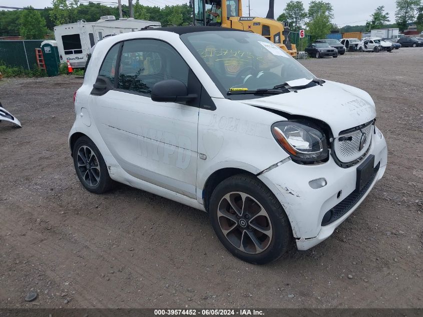 2017 Smart Fortwo Passion/Prime/Proxy/Pure VIN: WMEFJ5DA6HK218503 Lot: 39574452