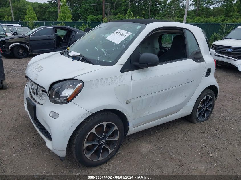 2017 Smart Fortwo Passion/Prime/Proxy/Pure VIN: WMEFJ5DA6HK218503 Lot: 39574452