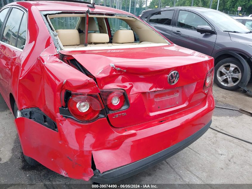 2009 Volkswagen Jetta Se/Sel VIN: 3VWRM71K79M057260 Lot: 39574490