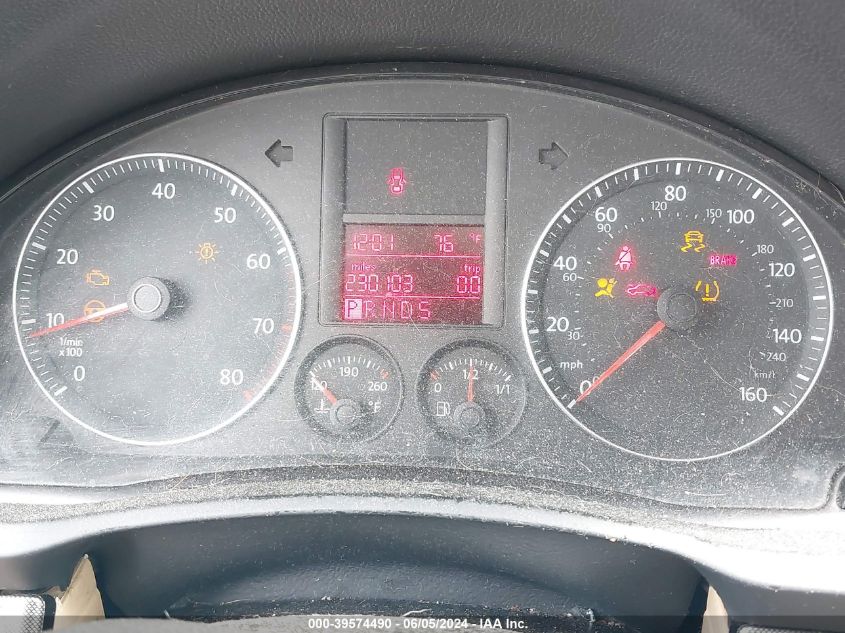 2009 Volkswagen Jetta Se/Sel VIN: 3VWRM71K79M057260 Lot: 39574490