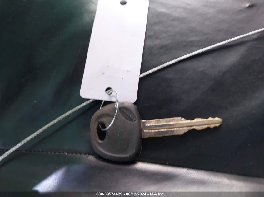 2005 Hyundai Elantra Gls/Gt VIN: KMHDN56D15U156781 Lot: 39574629