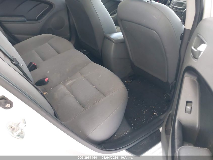 2017 Kia Forte Lx VIN: 3KPFK4A75HE069762 Lot: 39574641