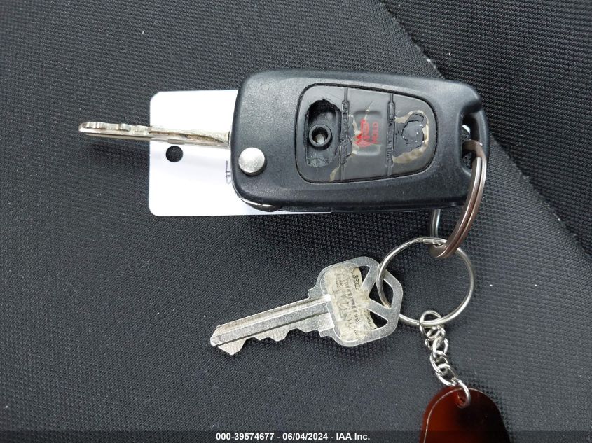 2013 Kia Soul + VIN: KNDJT2A63D7521737 Lot: 39574677