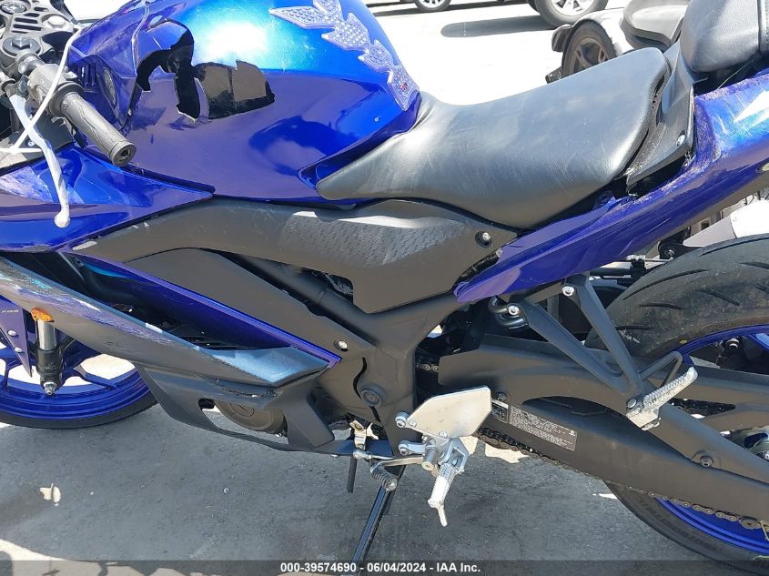 2024 Yamaha Yzfr3 A VIN: MH3RH18Y4RK013790 Lot: 39574690