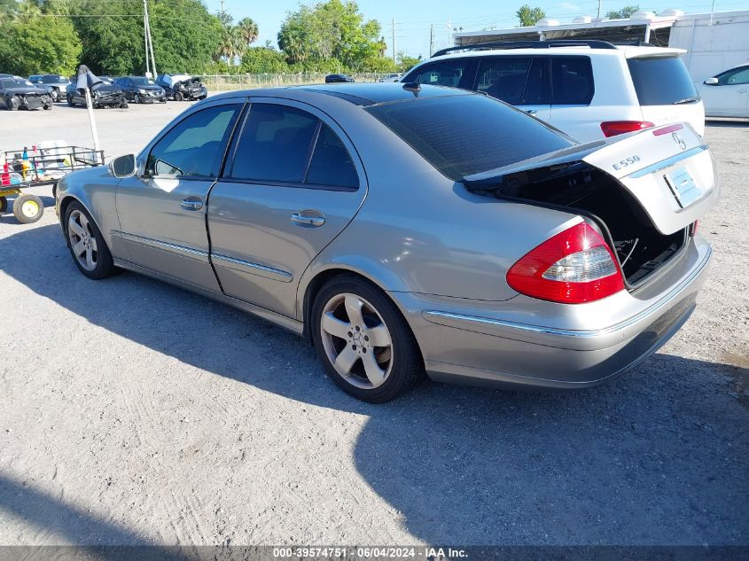 2007 Mercedes-Benz E 550 4Matic VIN: WDBUF90X57X221157 Lot: 39574751