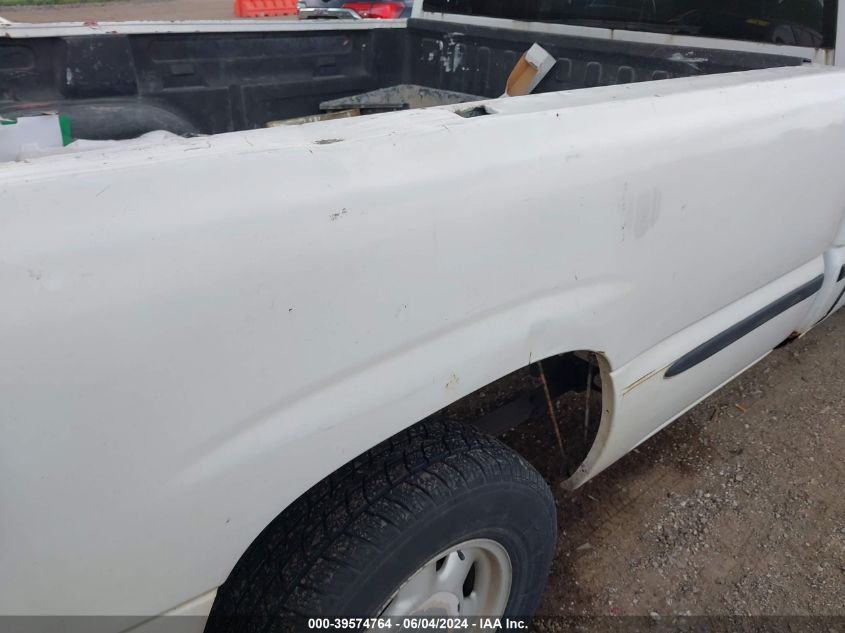 2000 GMC Sierra 1500 Sl VIN: 1GTEK14V5YE183857 Lot: 39574764