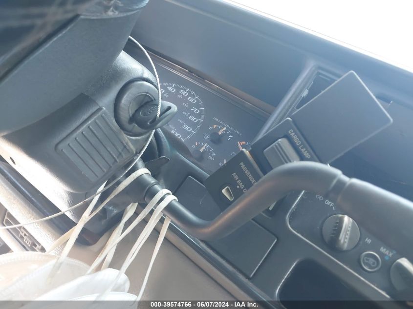 1997 GMC Sierra 1500 Sl Wideside VIN: 1GTEC19R2VE535619 Lot: 39574766